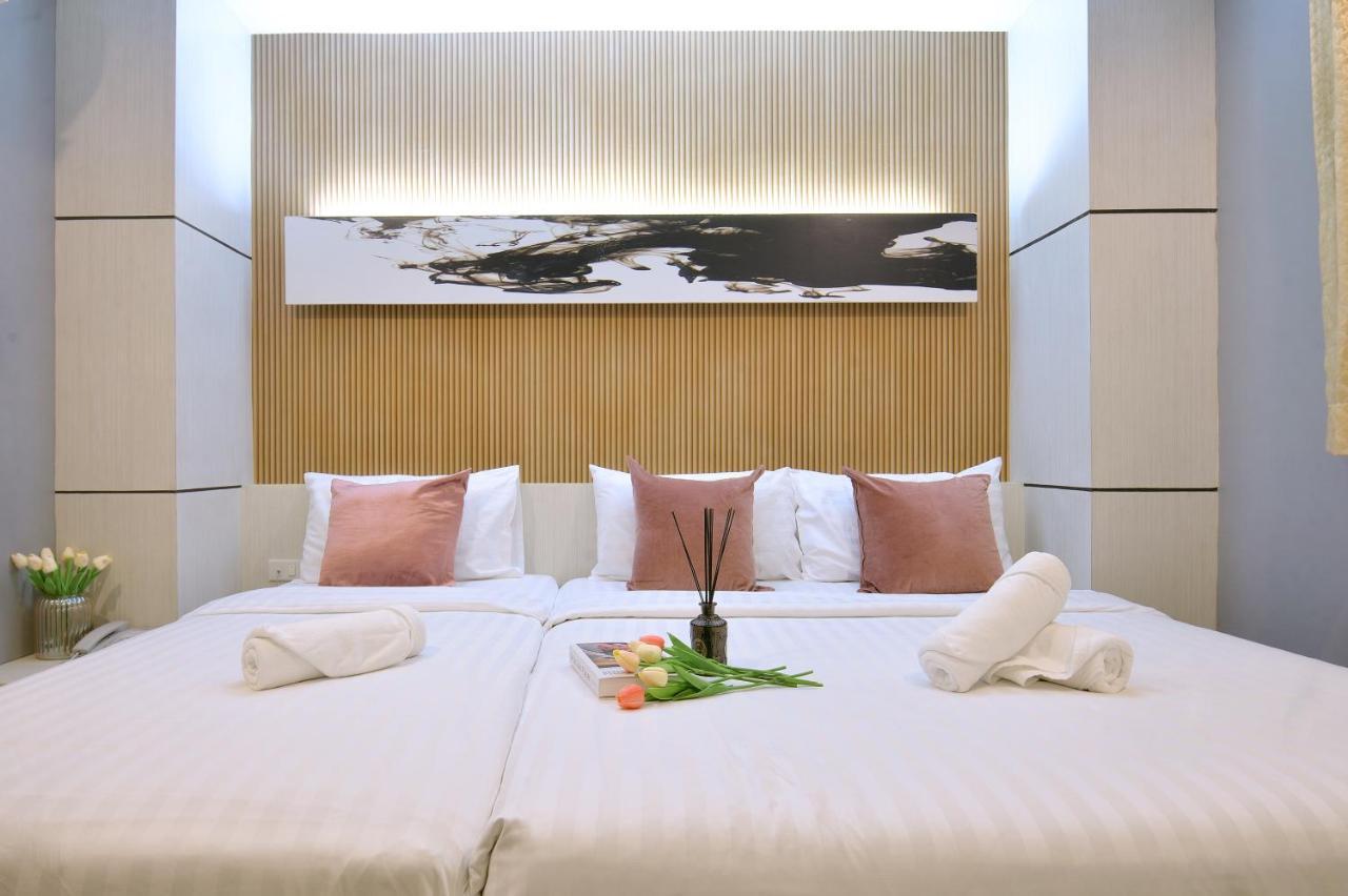 De Lux Bangkok Hotel Exterior photo